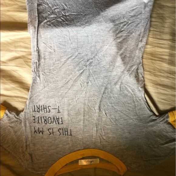 Simple Cute Tee - Picture 2 of 5